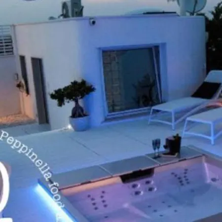 Casa Peppinella Каноса-ди-Пулья